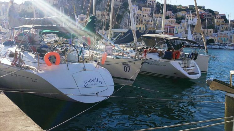 Швартовка лагом – Jazz yachting